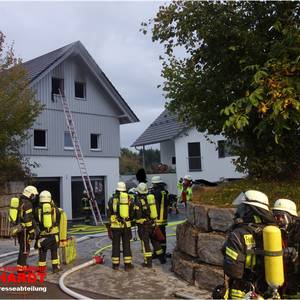 Einsatz : Wohnhausbrand | Alle Abteilungen + Feuerwehr Schwäbisch Hall | 17.10.2020